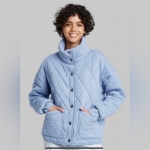 Women’s Wild Fable Quilted Jacket. Size medium.